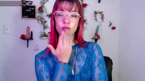 Snapshot of _galya_ chatting on 04.20.26 Galya online show from 04.20.26