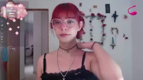 Snapshot of _galya_ chatting on 07.05.26 Galya online show from 07.05.26