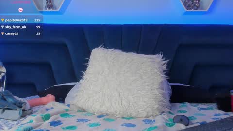 Gia Rose online show from 01.30.25