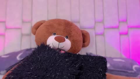 Gigi online show from 11.06.25