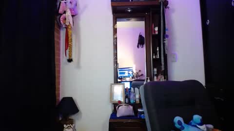 Snapshot of _girl_dream chatting on 01.25.25 valeryindependent model online show from 01.25.25