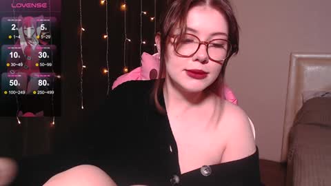 Snapshot of _gummybears_ chatting on 12.02.24 Tori online show from 12.02.24