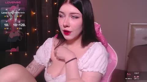 Snapshot of _gummybears_ chatting on 02.17.25 Tori online show from 02.17.25