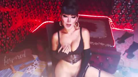 Snapshot of _hailyourqueenx chatting on 12.08.24 GoDDess Chloe online show from 12.08.24