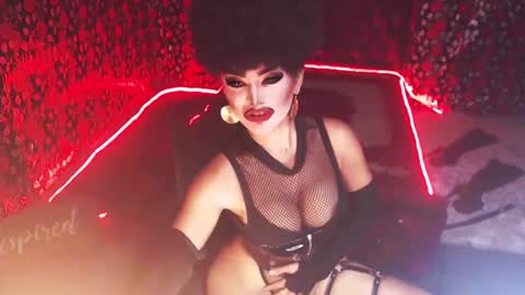 Snapshot of _hailyourqueenx chatting on 12.20.24 GoDDess Chloe online show from 12.20.24