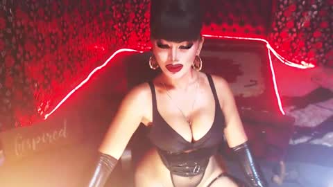 Snapshot of _hailyourqueenx chatting on 01.04.25 GoDDess Chloe online show from 01.04.25