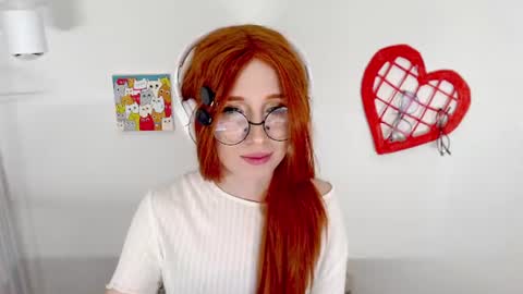 Snapshot of _hanna_moon_ chatting on 06.19.26 Hannaolotl online show from 06.19.26