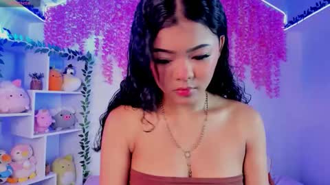 Hanna Botero online show from 11.18.25