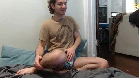 Snapshot of _hardtimez chatting on 01.12.25 _hardtimez online show from 01.12.25