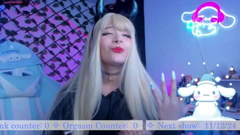 Snapshot of _heavenly_blue_ chatting on 12.11.24 Bluey online show from 12.11.24