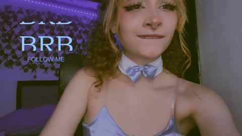 Snapshot of _heavenly_blue_ chatting on 12.11.24 Bluey online show from 12.11.24