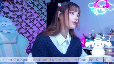 Snapshot of _heavenly_blue_ chatting on 12.16.24 Bluey online show from 12.16.24