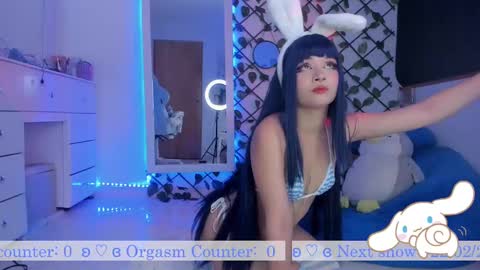 Snapshot of _heavenly_blue_ chatting on 02.22.25 Bluey online show from 02.22.25