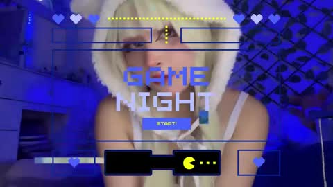 Snapshot of _heavenly_blue_ chatting on 09.11.25 Bluey online show from 09.11.25