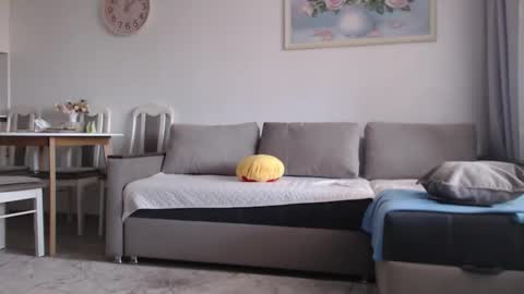 Snapshot of _hidden_frommymoom_ chatting on 03.04.26 Criss4u online show from 03.04.26