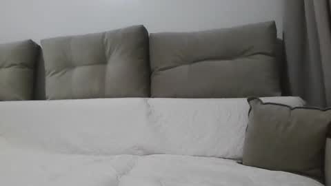 Snapshot of _hidden_frommymoom_ chatting on 04.24.26 Criss4u online show from 04.24.26