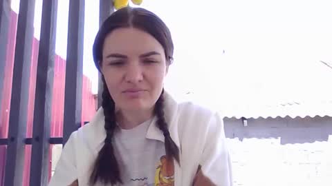 Snapshot of _hidden_frommymoom_ chatting on 05.16.26 Criss4u online show from 05.16.26