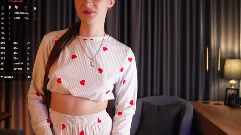 Ava 3 online show from 10.16.25