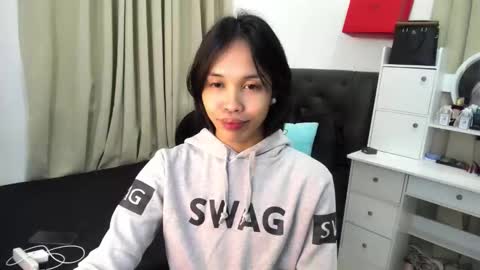 yanie online show from 02.18.26