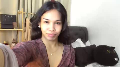 yanie online show from 05.18.26