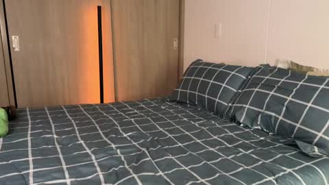 Snapshot of _irene97 chatting on 02.28.25 Irene online show from 02.28.25