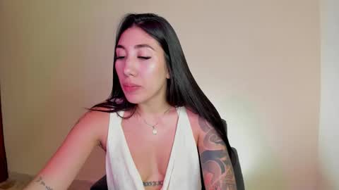 Isabella online show from 11.07.25