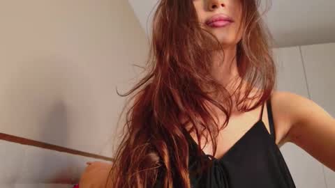 isia online show from 01.06.26