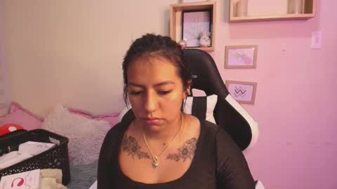 Snapshot of _ivanna11_ chatting on 03.11.25 Ivanna online show from 03.11.25