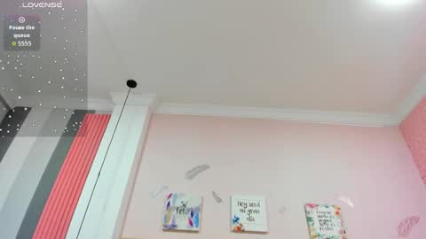 J A D E online show from 11.17.25