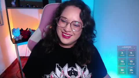 Snapshot of _jadee_p_ chatting on 09.19.25 _jadee_p_ online show from 09.19.25