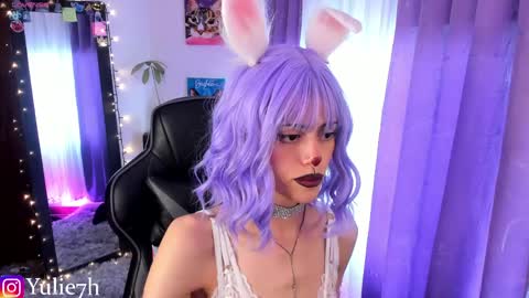  ...  online show from 04.04.26