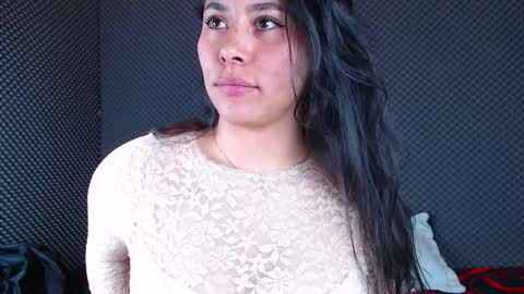 Snapshot of _joy_iva chatting on 12.20.25 joy online show from 12.20.25