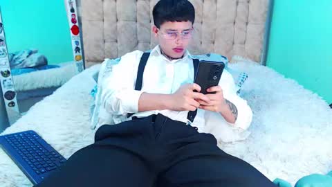 mod online show from 02.20.26