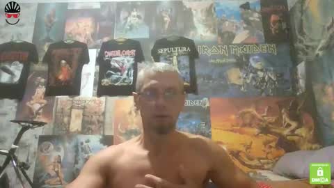 Snapshot of _kalayashka_ chatting on 10.28.25 kalayashka online show from 10.28.25