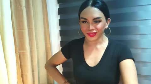 _karie_ online show from 11.08.25