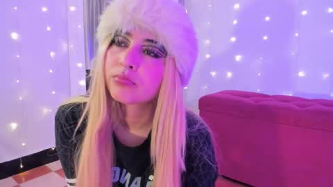 _karine01 online show from 09.19.25