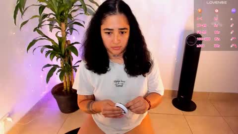 Snapshot of _kat_1 chatting on 12.15.25 online show from 12.15.25