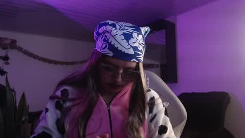 Snapshot of _kat_sweet chatting on 04.30.26 Cata online show from 04.30.26