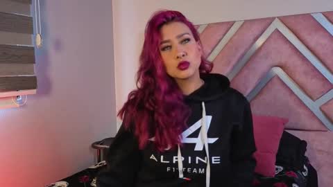 Snapshot of _kelly_hous36 chatting on 10.27.25 kelly online show from 10.27.25