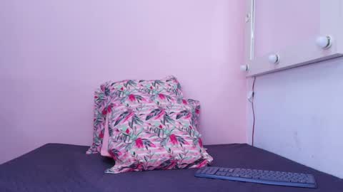 Kendall online show from 09.13.25