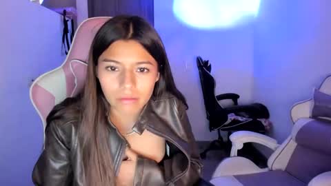 khloe sweet online show from 09.18.25