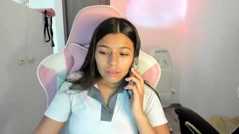khloe sweet online show from 09.30.25
