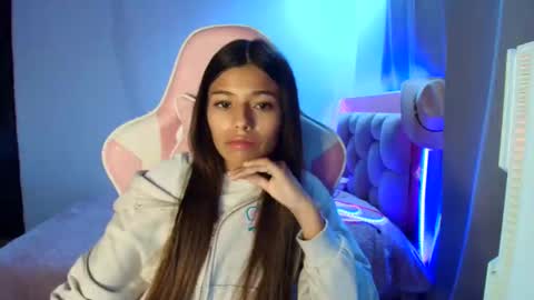 khloe sweet online show from 04.17.26