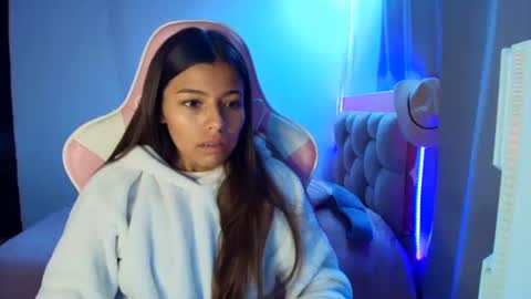 khloe sweet online show from 04.18.26