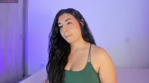 Snapshot of _kimtorres_1 chatting on 06.28.26 _kimtorres_1 online show from 06.28.26
