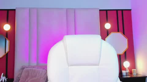 Kiraaaa 0 online show from 01.23.25