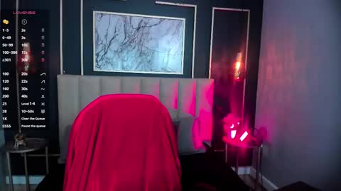 Kiraaaa 0 online show from 10.03.25