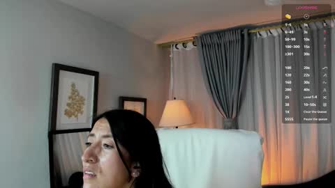 Kiraaaa 0 online show from 10.19.25