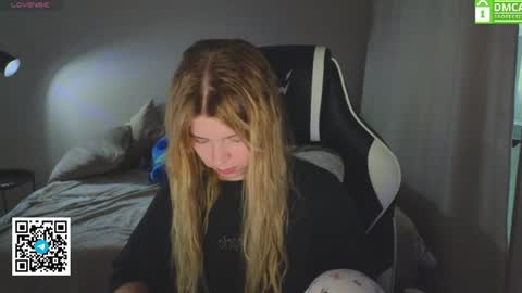 Molly   Emily online show from 06.27.26