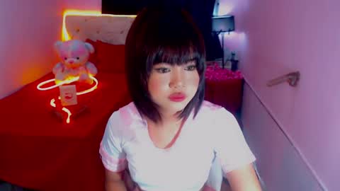 Snapshot of _kittyk7 chatting on 05.19.26 bugrang online show from 05.19.26